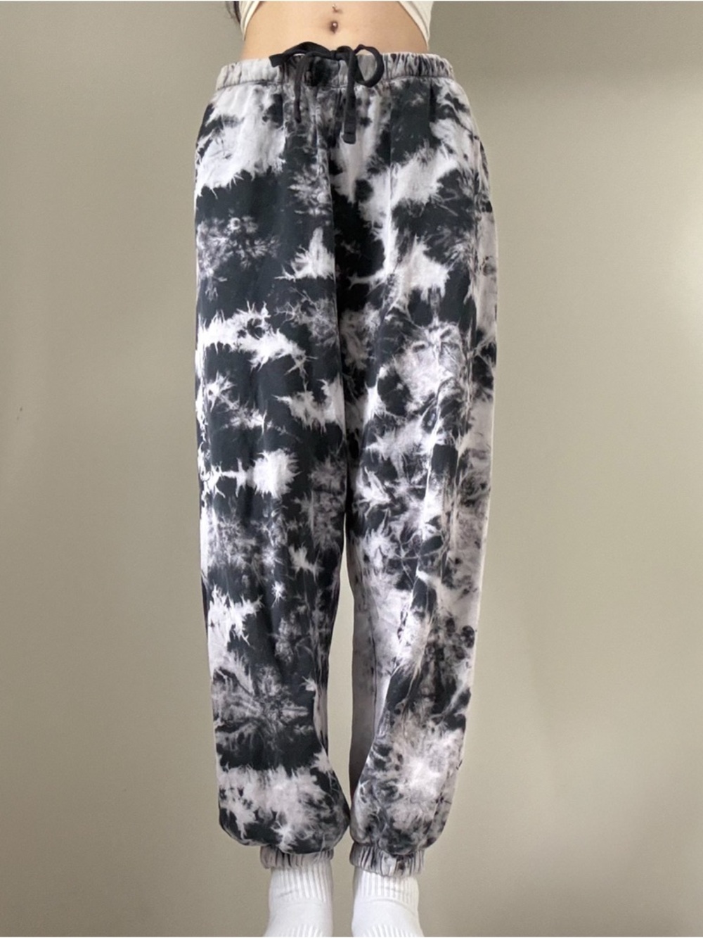 GARAGE Tie-Dye Sweatpants Black and White Size S GUC